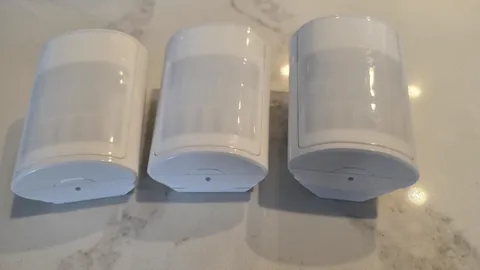 DSC PG9914 Wireless Motion Lot of 3 .Telus M6
