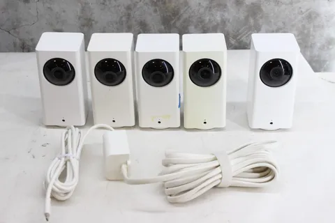 Lot of 5 (five) Wyze Cam Pan in/outdoor Cameras - Untested - sold AS IS