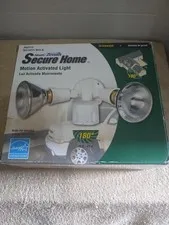 Heath Zenith Motion Sensor Security Ligh SL-5411-WHA 180* Detection Zone  In Box