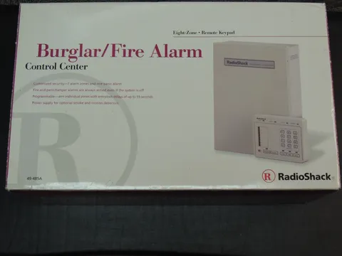 ESTATE NEW Radio Shack Safe House 49-485A Alarm Control Center/ Keypad