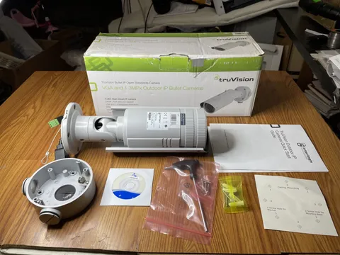 VGA and 1.3MPx Outdoor IP Bullet Camera TVC-M1245E-2M-N