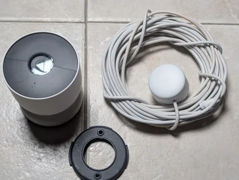 Google Nest Camera Outdoor Indoor Battery And 10m Cable