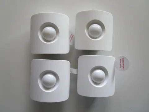 Simplisafe Motion Sensor White MS3 Generation, lot of 4