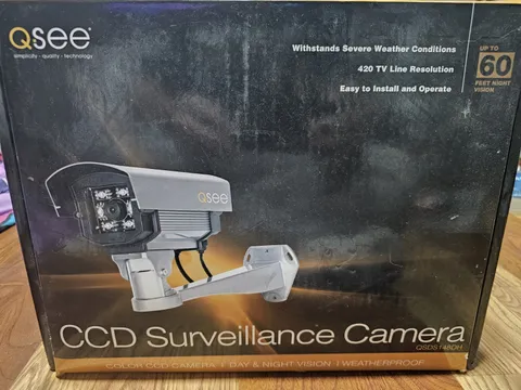 Q-See CCD Surveillance Camera QSDS148DH Day and Night Vision/Audio
