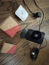 Simplisafe Indoor Camera Motion Sensor And Panic Button Lot