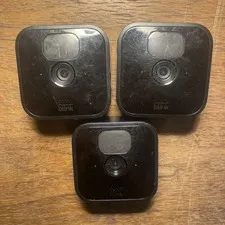 Lot of 3 Blink XT2 Wi-Fi 1080p Add-on Indoor/Outdoor Security Camera "UNTESTED"