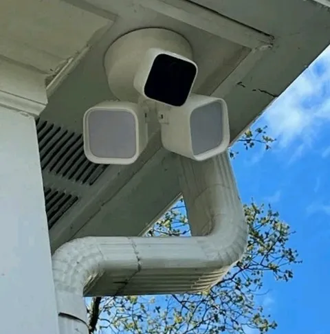 NEW Blink Wired Floodlight Camera HD Smart Security Cam Alexa Sealed - White