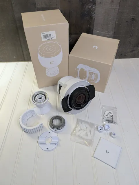 Ubiquiti G5 Pro (UVC-G5-Pro) 4K Camera W/Enchancer Combo