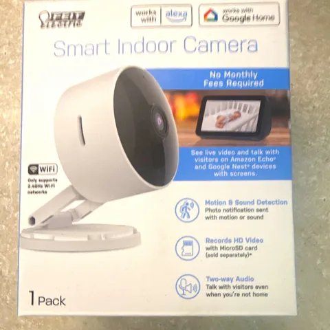 Feit Electric Smart Indoor Camera Wi-Fi 1080p Night Vision Alexa 1PK