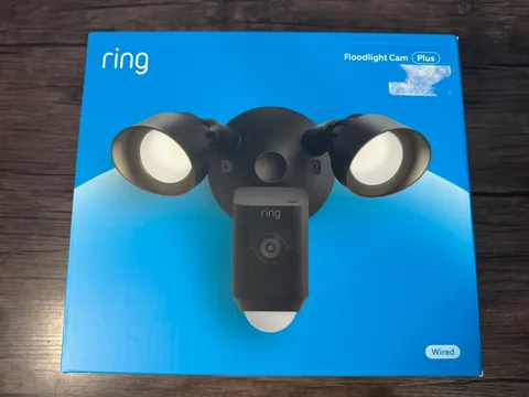Ring Floodlight Cam Plus Wired in Black Hardwired, 2.4GHz New & Sealed