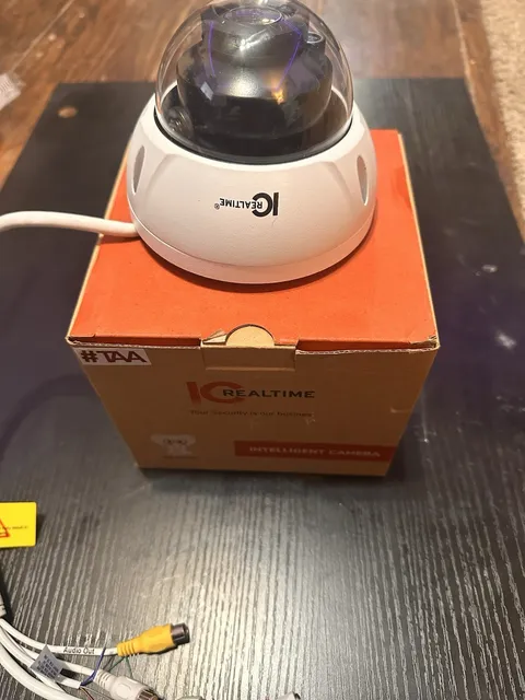 IC Realtime IPFX-D40V-IRW2 4MP IP/Network Wired Dome Camera White/Black