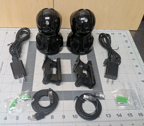  1 Kamtron Security Camera WiFi IP Camera , And 1 Broken One To Fix 