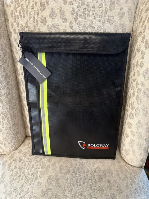 ROLOWAY Fireproof Document Bag (15.5 x 11.5 inch) with 2 Pockets and 5200℉ Al...