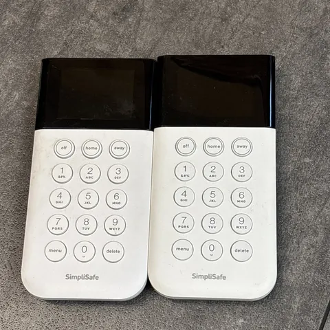 (2) SimpliSafe Home Security System Keypads SSKP3 Simpli Safe Remote + Brackets