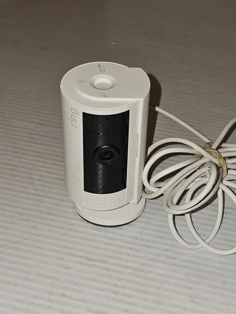 Ring 5F72E9 Indoor Cam 2nd Gen 1080p FHD White-Used-Row F.