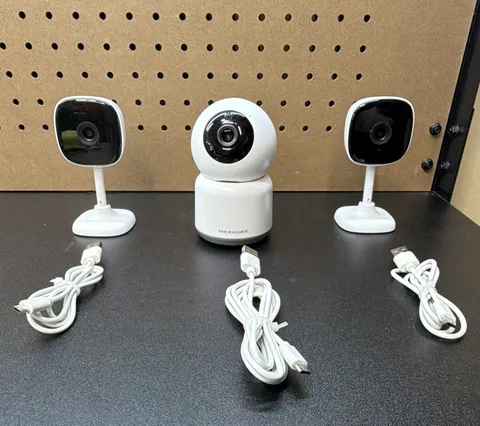 Merkury MI-CW251 1080p Indoor Wi-Fi IP Security Cameras (3-Pack) White