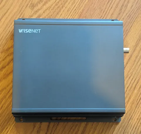 Wisenet Wisenet Surveillance DVR/NVR Recorder Unit, 1 Channel, Gray