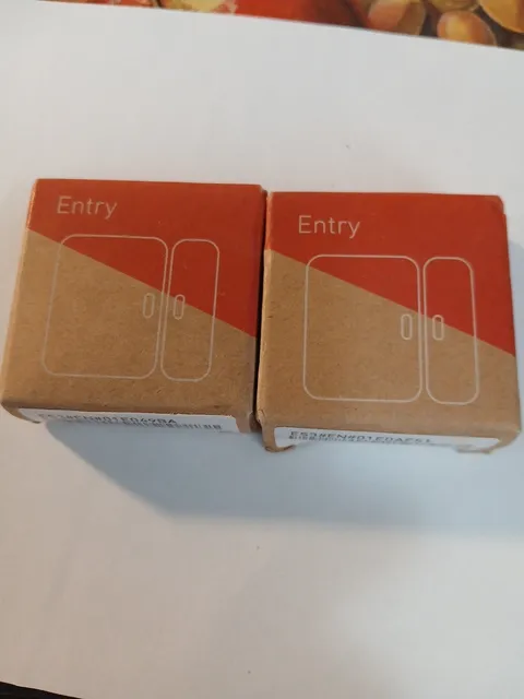 NEW SimpliSafe Entry Sensor 3rd Generation White Door and Security ES3 SET OF 2