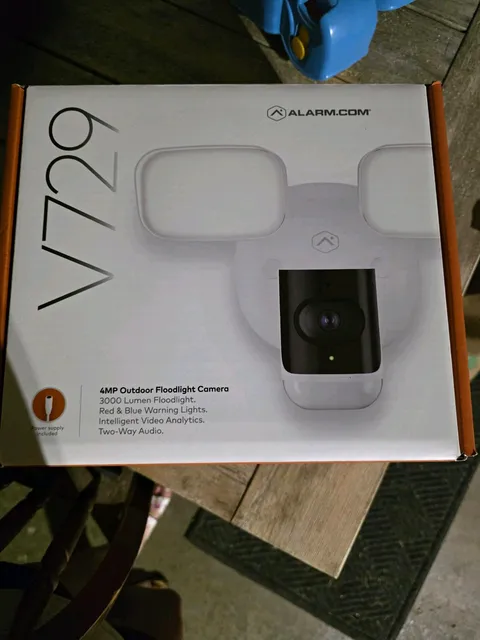 Alarm.com V729 4MP Outdoor Floodlight Security IP Camera, Wired, Wi-Fi, White