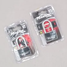 Lot of 2 Master Lock 141DLF Padlock 1-1/2in 38mm Keyed Alike Black Vinyl Covered
