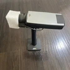Axis Communications  Q1602 Network Camera Low Light IP cam with stand, open box