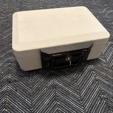 Sentry 1100 Portable Fire Safe Security Box Chest Lockbox With Handle & Key