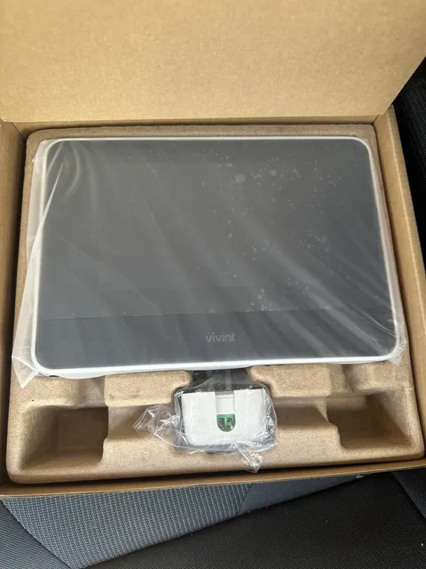 Vivint Smart Home Sky Control Panel Smart Hub panel Pro Gen2 VS-SH200-001 (NEW) 