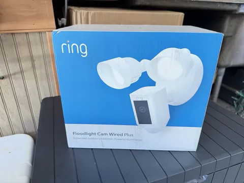 Ring Floodlight Cam Wired Plus 1080p HD White (New)