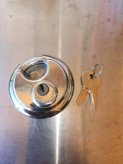 PACKRITE LAW-870 Stainless Steel Disc Padlock 2-3/4" (New-Open Box)