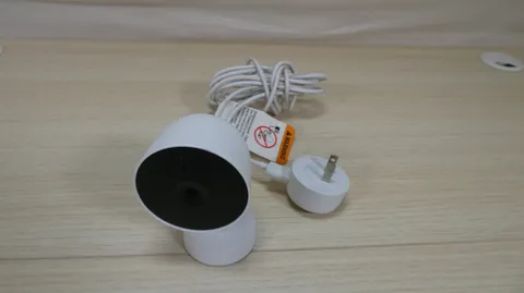 Google Nest Security Cam Indoor 1080p Wired GJQ9T (White Snow) 2nd Gen