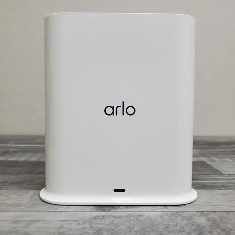Arlo Ultra VMB4540 Smart Hub Base Station (No Cameras No Cables)