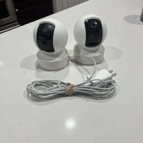 Kasa KC410S 2K Security Camera Pan/Tilt Night Vision Motion set 2