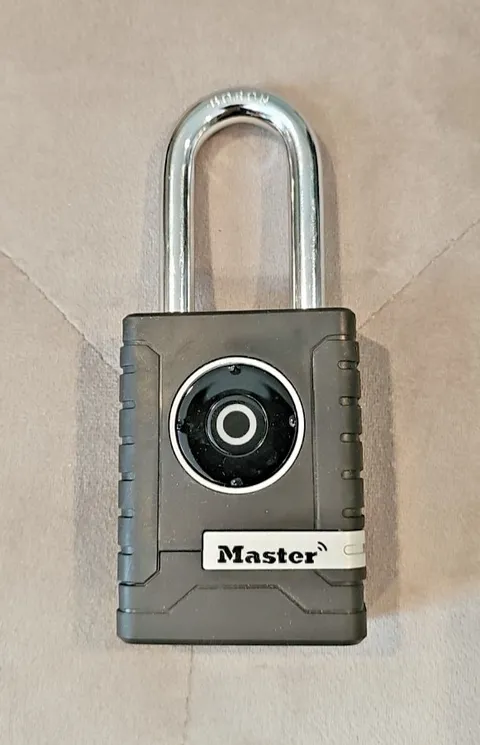Master Lock 4401LHEC Bluetooth Smart -  Outdoor All Weather Padlock - BRAND NEW
