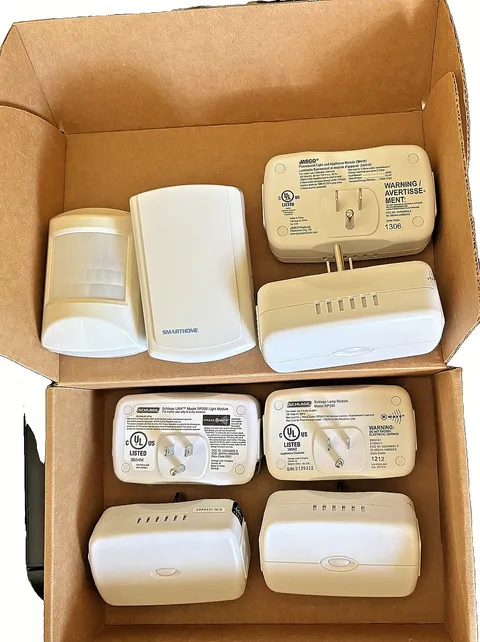 Smart Home Lamp/Florescent Light/Appliance Modules (8)
