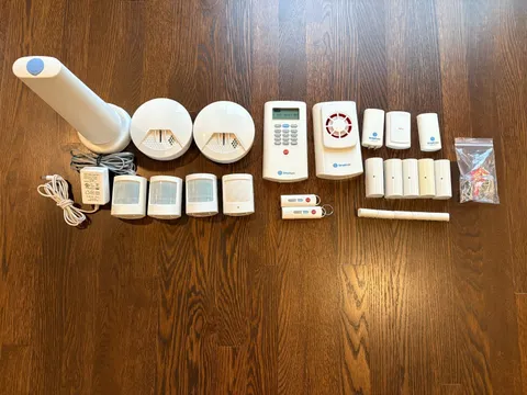 Simply Safe 20 Piece Original Security System