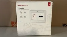 NIB Honeywell Home Pro Series 7" All In One Touch Screen Control Unit PROA7PLUS