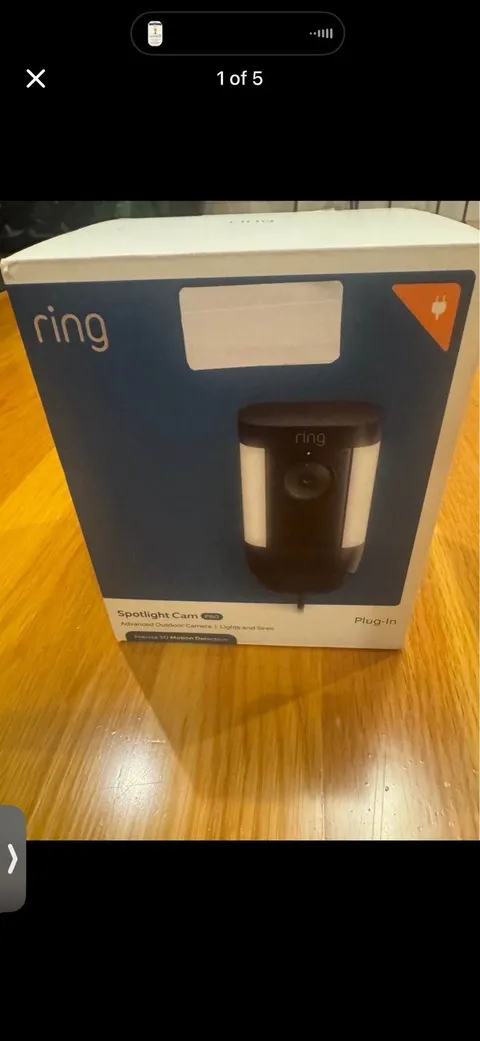 Ring Spotlight Cam Pro Plug-In Black Outdoor Motion Night Vision Siren