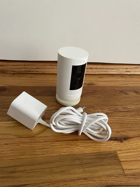 Ring Stick Up Cam Plug-In HD Indoor Outdoor Security Camera 3rd Gen 5UM7E5