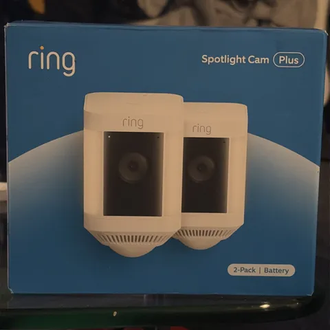 Ring Spotlight Cam Plus Camera Indoor/Outdoor Wireless + Battery - 2-Pack- White