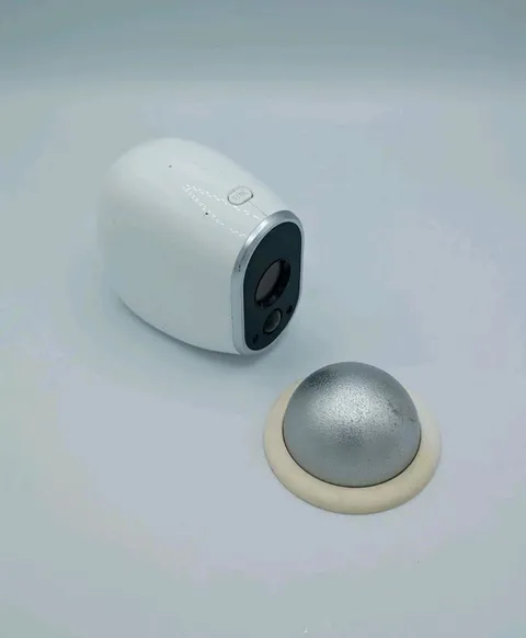 Netgear Arlo Security Camera VMC3030 and Magnetic Mount only - NO BATTERIES