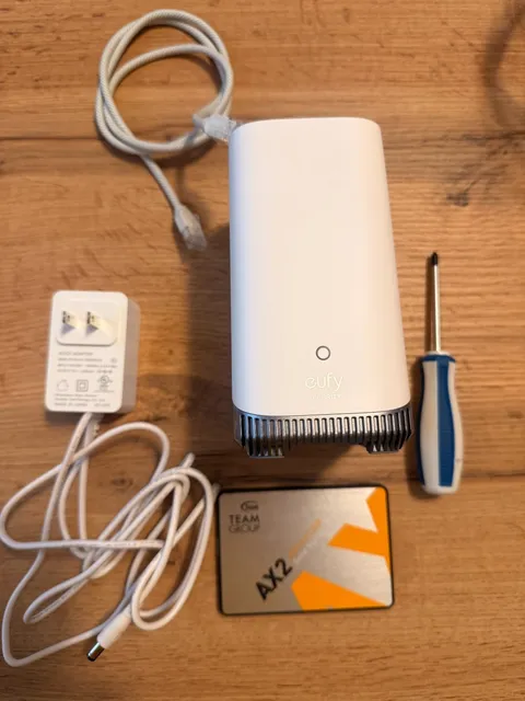 eufy S380 HomeBase 3  WITH 1TB HARD DRIVE