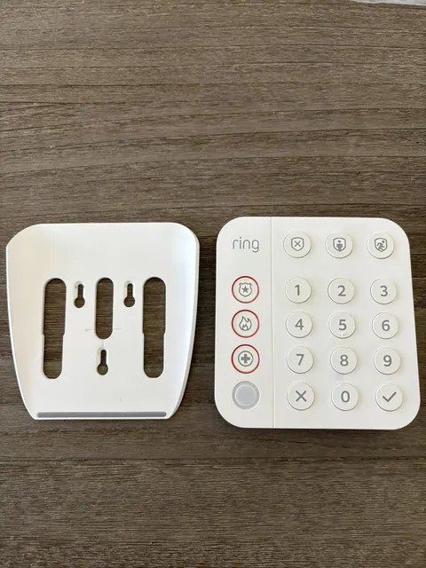 Ring Alarm Keypad 5AT2S7 (2nd Gen) with USB Cable