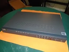 "GENUINE LTS LTN8708-P8 H.264 Plug & Play with 8 independent PoE NVR 2 SATA "