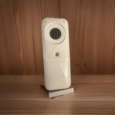 SimpliSafe Smart Alarm Wireless Indoor Security Camera CM006 Excellent Condition