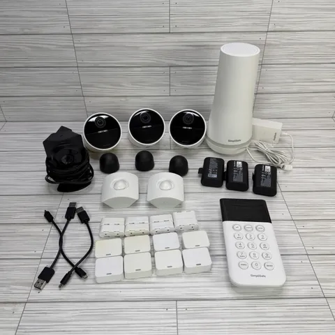 SimpliSafe Home Security System 3 Wireless Outdoor 1 Indoor Cameras 16 Pc BUNDLE