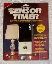 Vintage Sensor Timer Tabletop Photoelectric Eye Turns Light On At Dusk Diablo