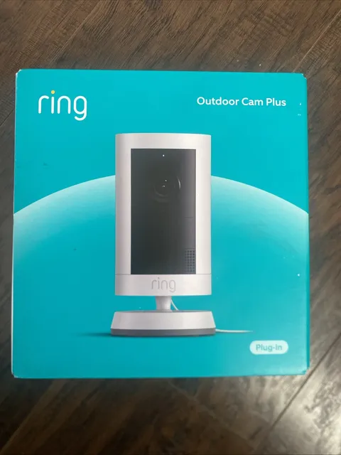 RING OUTDOOR CAM PLUS PLUG-IN – 2K WIDE-ANGLE, FULL-COLOR NIGHT VISION C3-058
