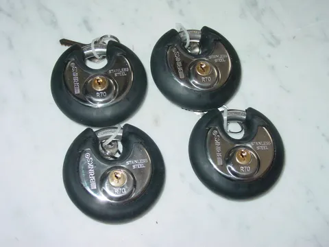 Brinks R70 / 70mm Stainless Steel Discus Round Padlocks * 4pcs *