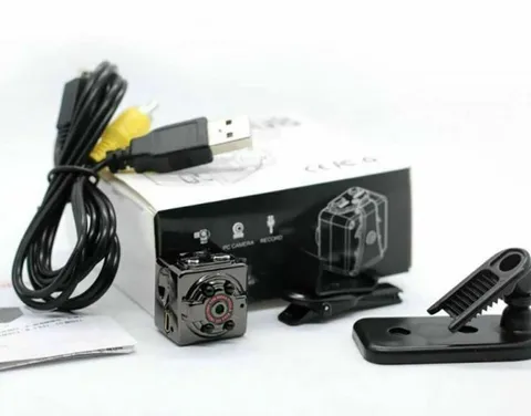 SQ8 1" Small Portable DV Camera Hd Small Recorder Support up to 32G TF Card