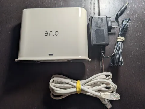 ARLO VMB4500 Base Station (Includes network cord and power supply)